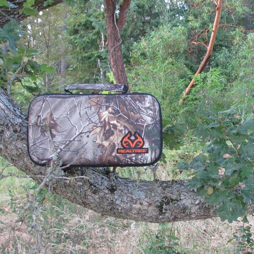 Realtree Deluxe Hard Shell Foam First Aid Kit  -  121 Piece